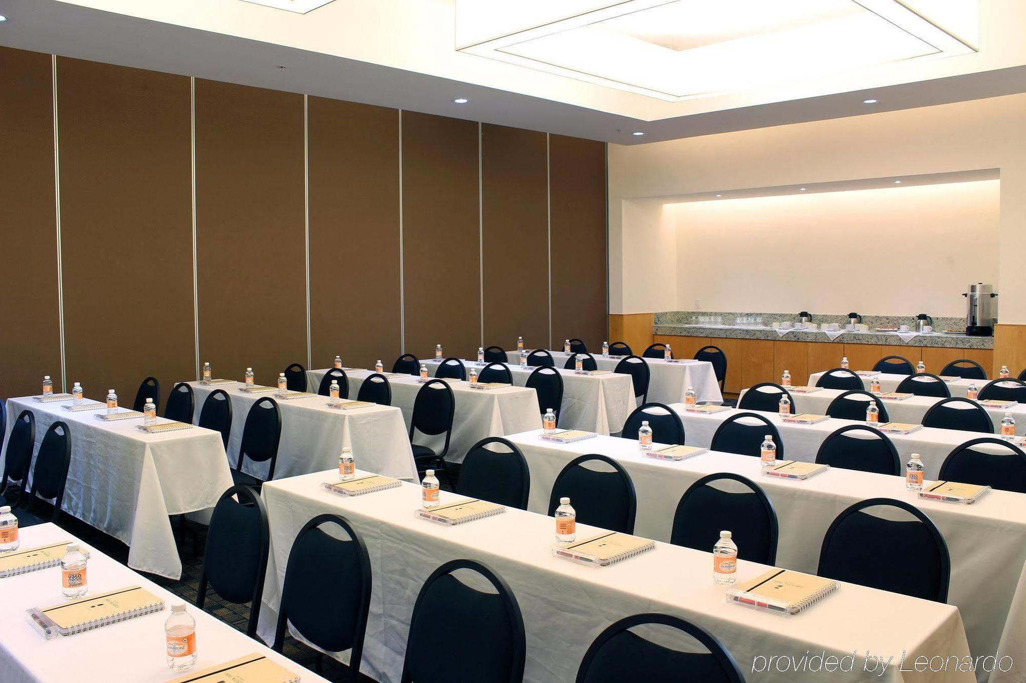 Fiesta Inn Chetumal Kinh doanh bức ảnh
